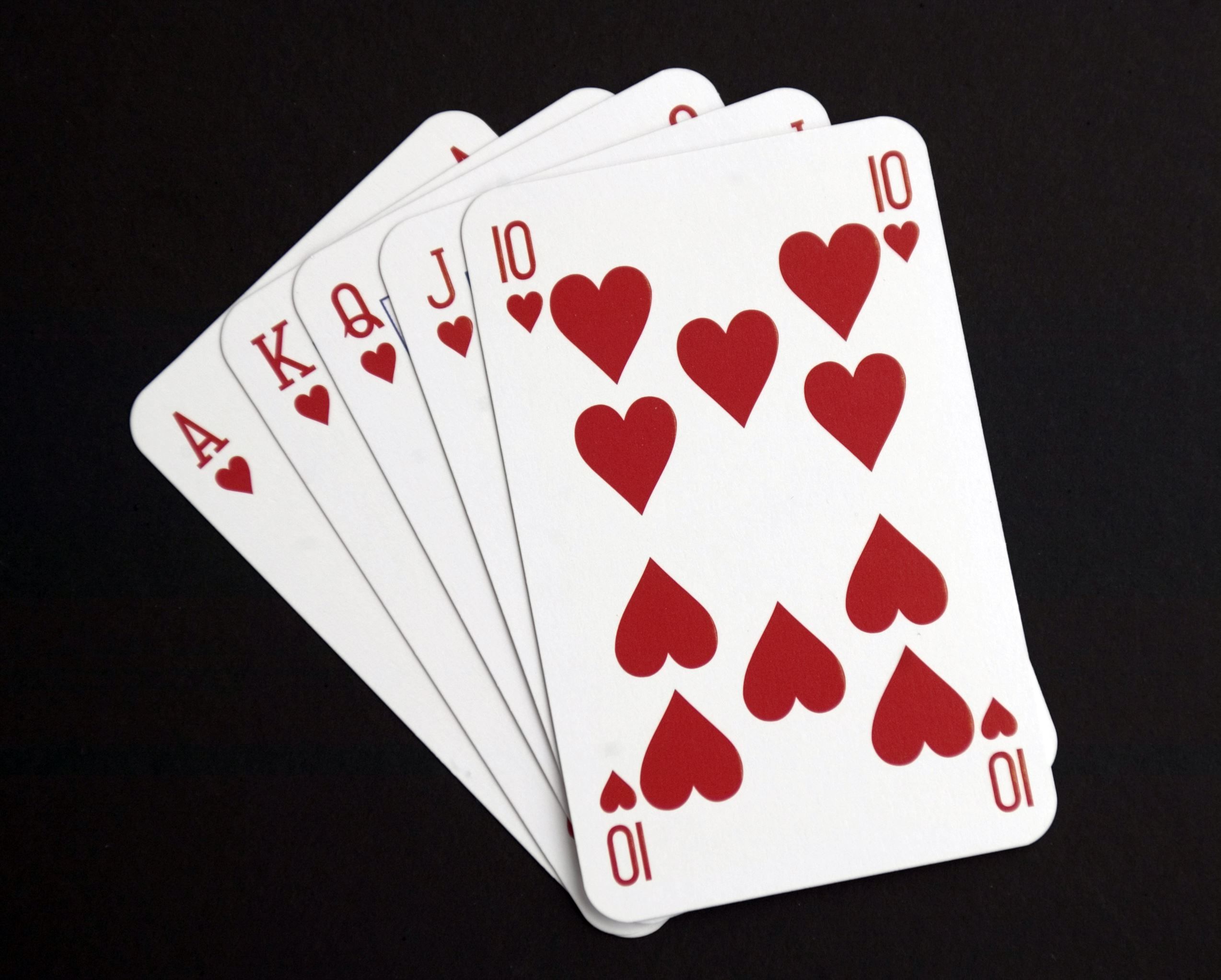 Decifrando o Baralho: Dominando Cada Carta do Poker com Maestria